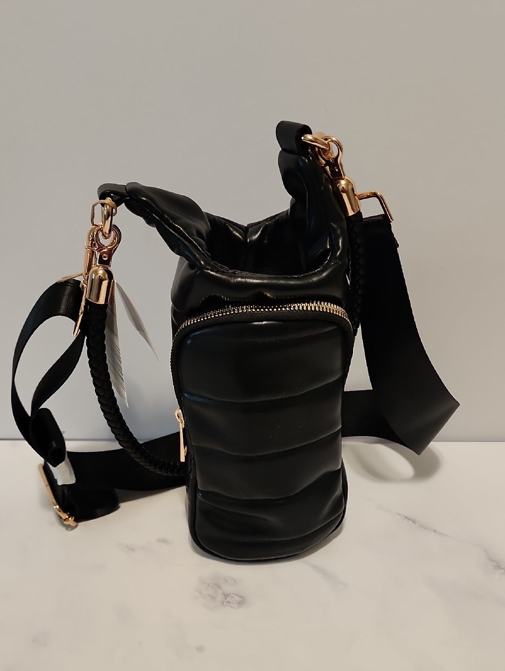 Life In Style Black Quilted Crossbody Water Bottle Bag Brand New - Picture 2 of 8